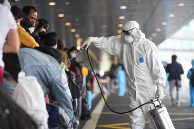 Sân bay Vân Đồn đón hơn 500 người Việt từ vùng dịch về theo quy trình đặc biệt