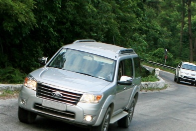 Xe bị lệch mỗi khi đạp phanh - cảnh báo ô tô đang hư hỏng, nguy hiểm