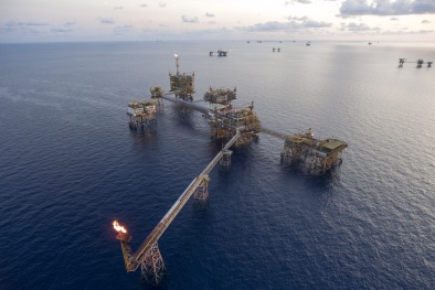 Chịu tác động kép, PVN vẫn vượt các chỉ tiêu sản xuất trong quý I/2020