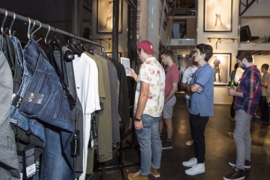 9 nhà bán lẻ và chuỗi nhà hàng này đã nộp đơn xin phá sản