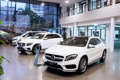 Ô tô nhập vẫn đổ xô về Việt Nam, giá giảm gần trăm triệu đồng/chiếc