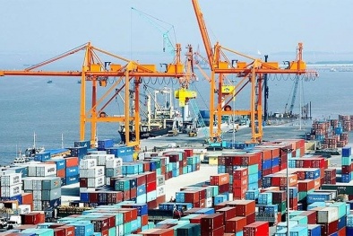 Giảm 28,3% tổng trị giá xuất nhập khẩu hàng hóa nửa đầu tháng 4