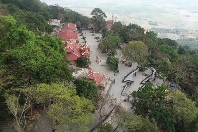 Khu du lịch Núi Bà Đen khiến du khách ngỡ ngàng ngày đầu mở cửa trở lại