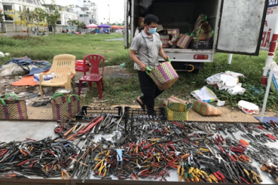 Phạt hơn 10 triệu đồng đối với hành vi nhập linh kiện máy móc trôi nổi bán kiếm lời