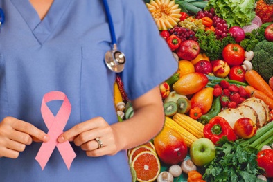 Những loại thực phẩm nên và không nên sử dụng để giảm thiểu nguy cơ mắc ung thư vú