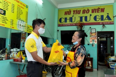 Nestlé hỗ trợ 22.000 cửa hàng nhỏ, quán ăn và căng-tin trường học vượt khó thời COVID-19