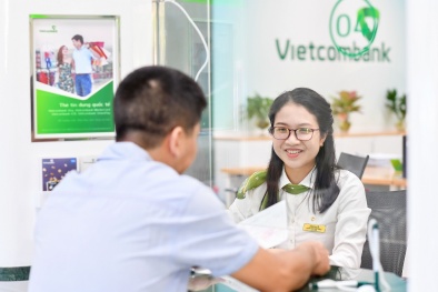 Vietcombank công bố giảm đồng loạt lãi suất tiền vay Giai đoạn 3 cho khách hàng bị ảnh hưởng bởi dịch Covid-19