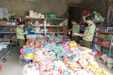 Lào Cai: Nhiều hàng hóa quá hạn sử dụng, không rõ nguồn gốc ở các chợ phiên vùng cao