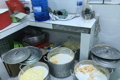 Sử dụng mỹ phẩm pha trộn tiềm ẩn rủi ro nhưng vẫn nhiều người 'liều'