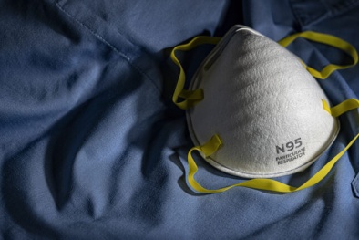 Công nghệ mới sản xuất khẩu trang từ chai nhựa thải