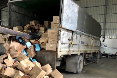 Tiêu hủy 21 tấn hàng hóa không đạt tiêu chuẩn