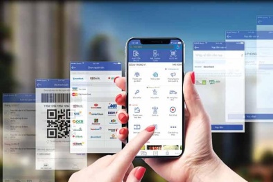 Đẩy mạnh ứng dụng công nghệ trong thanh toán tiền mặt