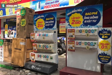 Điều hoà bán đổ đống trên vỉa hè, giá chỉ bằng chiếc quạt máy