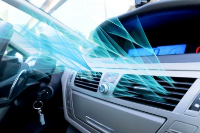 Dấu hiệu cảnh báo cần phải bảo dưỡng điều hòa ô tô ngay lập tức vào mùa hè