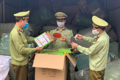 Khám xét Bưu cục Tân Thanh phát hiện 6 cơ sở vi phạm kinh doanh hàng nhập lậu