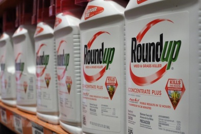 Sản xuất sản phẩm chứa chất gây ung thư, Monsanto phải đền bù hơn 10 triệu USD