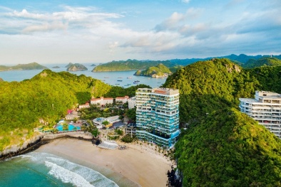 Tưng bừng Flamingo Cát Bà Beach Resort ngày đầu tiên đón khách 