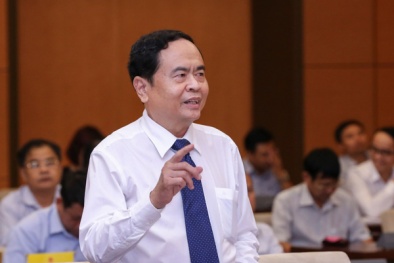 Lo ngại tình trạng buôn bán hàng giả, hàng kém chất lượng