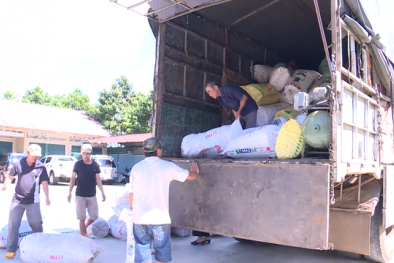 Lượng lớn tóp mỡ và mỡ bò đã bốc mùi hôi thối vẫn vận chuyển đi TP. HCM tiêu thụ