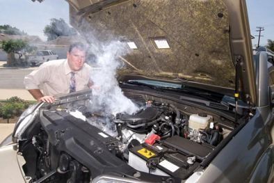 Phanh ô tô yếu- Dấu hiệu cảnh báo động cơ ô tô đang 'kêu cứu', không nên bỏ qua