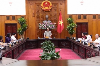 Thủ tướng: Làm tốt mục tiêu kiểm soát dịch và không để đứt gãy nền kinh tế