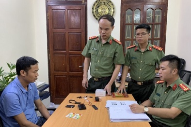 Phát hiện đường dây mua bán thiết bị điện tử giúp gian lận trong thi cử