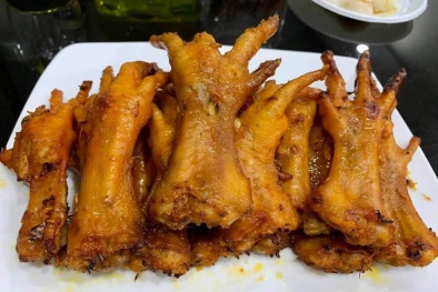 Ăn món chân gà coi chừng dính bệnh vì bị bơm nước tăng trọng lượng
