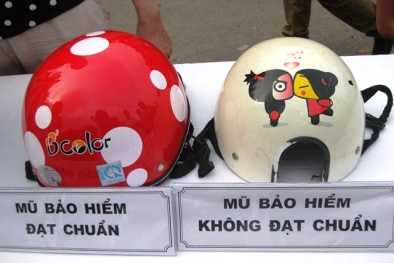 Nhan nhản mũ bảo hiểm 'dởm' trên thị trường, làm sao để xác định hàng chuẩn?
