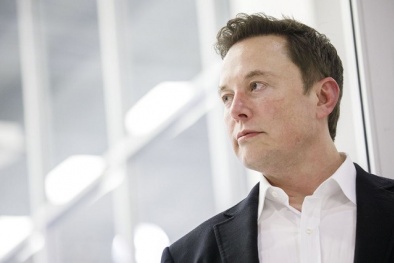 Kiếm được gần 8 tỷ USD một ngày, Elon Musk trở thành người giàu thứ 4 thế giới