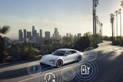 Ra mắt phiên bản nâng cấp mẫu xe điện siêu sang Porsche Taycan