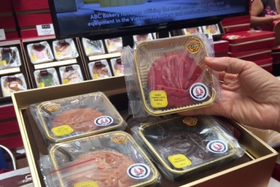 Độc đáo bánh Trung thu thanh long 