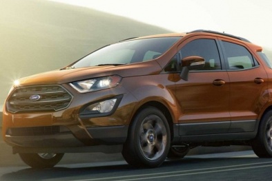 Ô tô 7 chỗ rẻ bậc nhất Việt Nam chỉ còn hơn 400 trệu đồng, cạnh tranh với đối thủ ra sao?