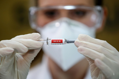 Vaccine ngừa Covid-19 vừa được Trung Quốc phê duyệt khẩn cấp hiệu quả ra sao?