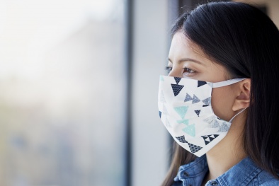 Khẩu trang vải có hiệu quả ngăn chặn lây nhiễm Covid-19 tương đương khẩu trang y tế?