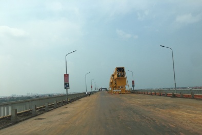 Công nghệ được ứng dụng để sửa chữa mặt cầu Thăng Long có gì đặc biệt?