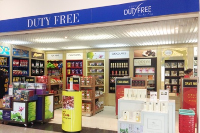 Giám sát chặt hàng hóa bán tại cửa hàng miễn thuế để chống thất thu thuế