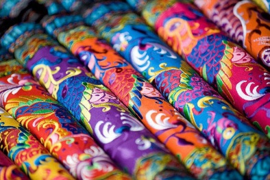 Phát hiện doanh nghiệp nhập tơ tằm Trung Quốc, gắn mác Việt Nam rồi xuất đi Ấn Độ