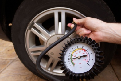 Tránh tuyệt đối để áp suất lốp ô tô bị quá thấp, tại sao?
