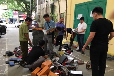 Bắc Ninh- Hàng loạt cửa hàng kinh doanh thời trang giả mạo nhãn hiệu 'lòe' người dùng