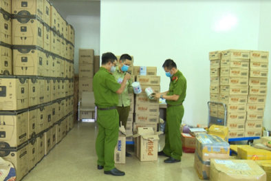 Phát hiện và thu giữ hàng nghìn hộp sữa Hàn Quốc nghi nhập lậu có giá trị hàng tỷ đồng 