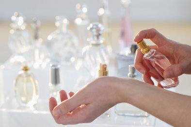 Tác hại khó lường khi sử dụng các loại nước hoa giả