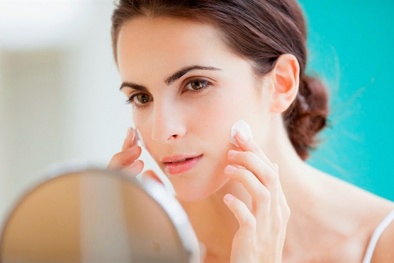 Lạm dụng mỹ phẩm có thể ảnh hưởng nguy hại đến làn da và sức khỏe