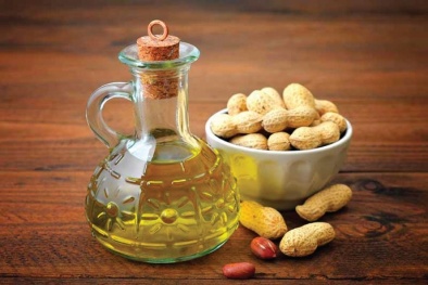 Dầu lạc tiềm ẩn nhiều nguy cơ có thể gây hại sức khỏe cần lưu ý khi dùng