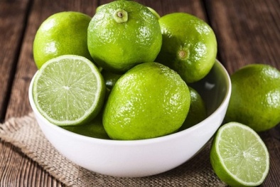 Lợi bất cập hại khi lạm dụng quá nhiều nước chanh 