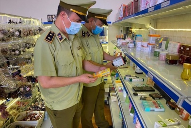 Quản lý thị trường: Hàng loạt siêu thị kinh doanh hàng nhập lậu 