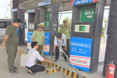 Tăng cường kiểm tra, chống gian lận trong kinh doanh xăng dầu