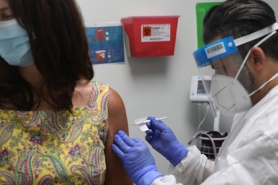 Lo ngại không an toàn buộc Mỹ phải ngừng thử nghiệm kháng thể điều trị Covid-19