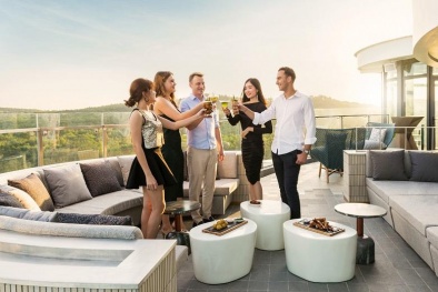 Khỏi lo về giá khi du lịch cùng nhóm bạn với ưu đãi của Premier Residences Phu Quoc Emerad Bay