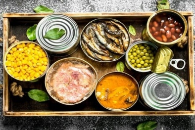 Cảnh báo những nguy hiểm tiềm ẩn cho sức khỏe từ thực phẩm đóng hộp