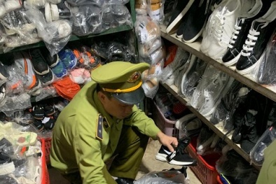  Dùng zalo đăng bán giày dép giả mạo nhãn hiệu được bảo hộ tại Việt Nam